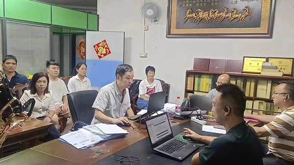 տ��ʮ�h(hu��n)�J�C����